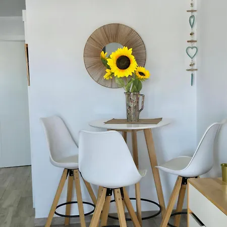 The Sunflower Apartament
